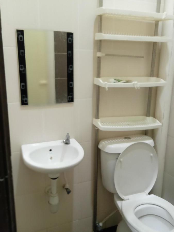 Homestay Bukit Kayu Hitam With 3 Bedrooms Not Sharing Free Wifi エクステリア 写真