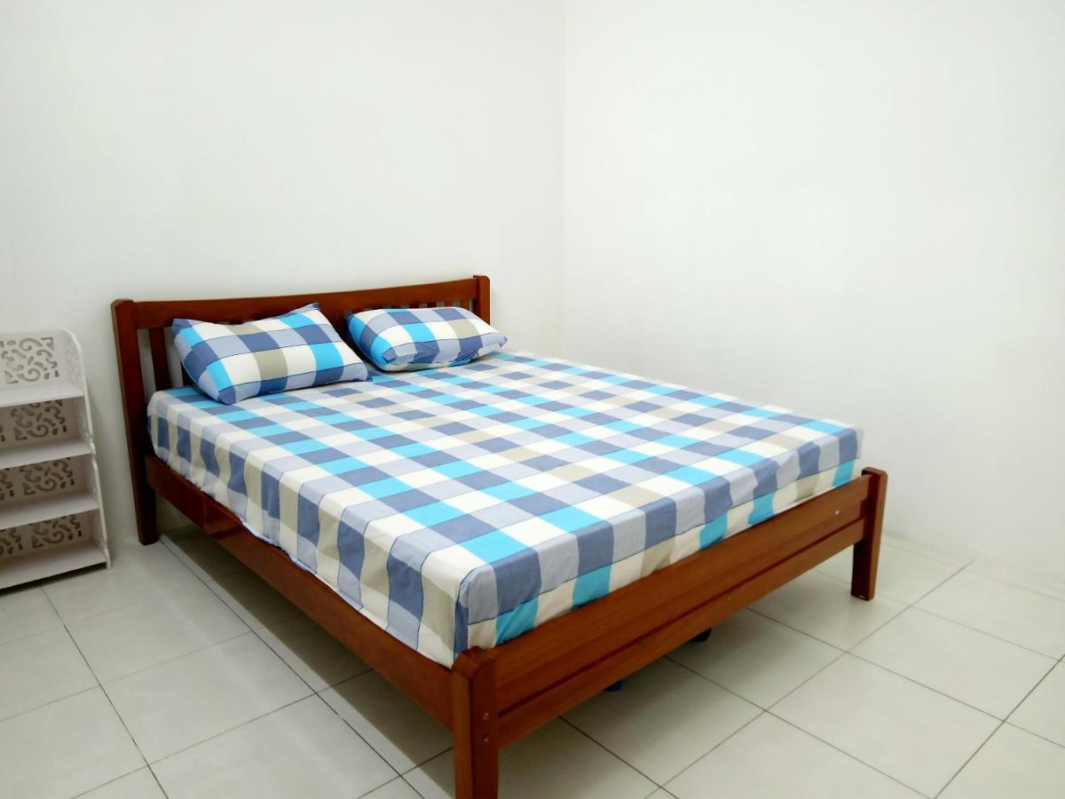 Homestay Bukit Kayu Hitam With 3 Bedrooms Not Sharing Free Wifi エクステリア 写真