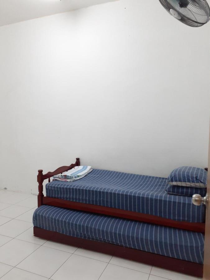 Homestay Bukit Kayu Hitam With 3 Bedrooms Not Sharing Free Wifi エクステリア 写真